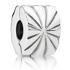 Pandora Sunburst Clip